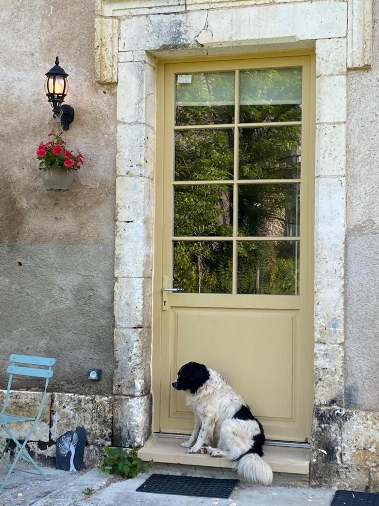 La Cour De La Fleunie 1 * La Machome